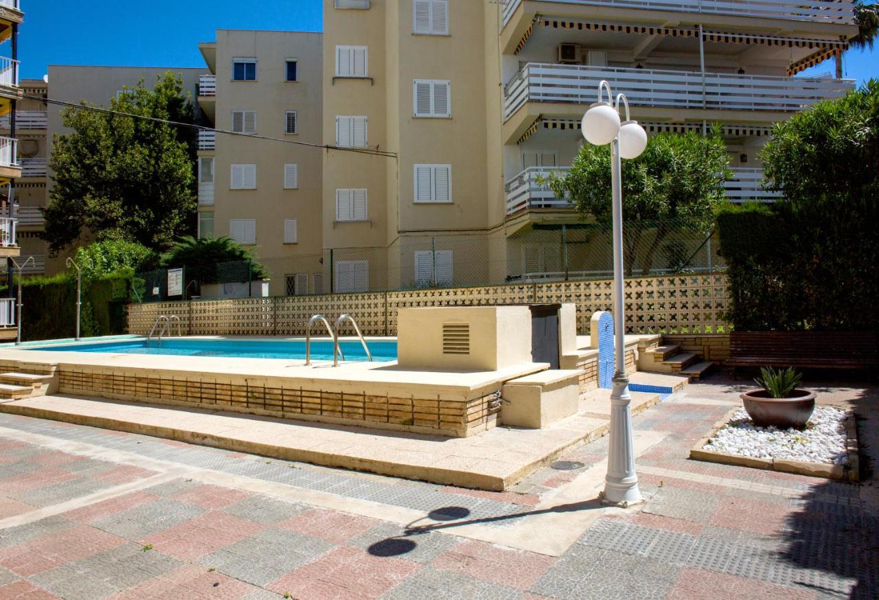 - Wifi Free - Piscina - 50 M Playa Apartment